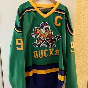 Mighty Ducks Charlie Conway original movie jersey